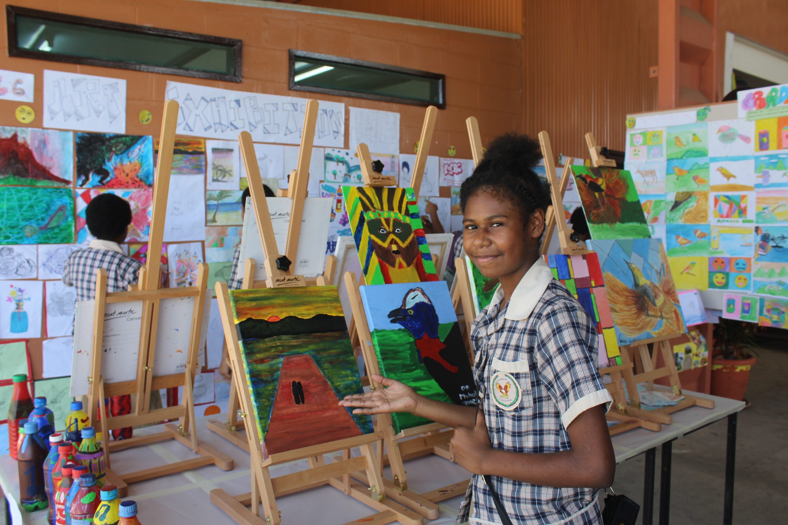 Student-with-her-painting-1